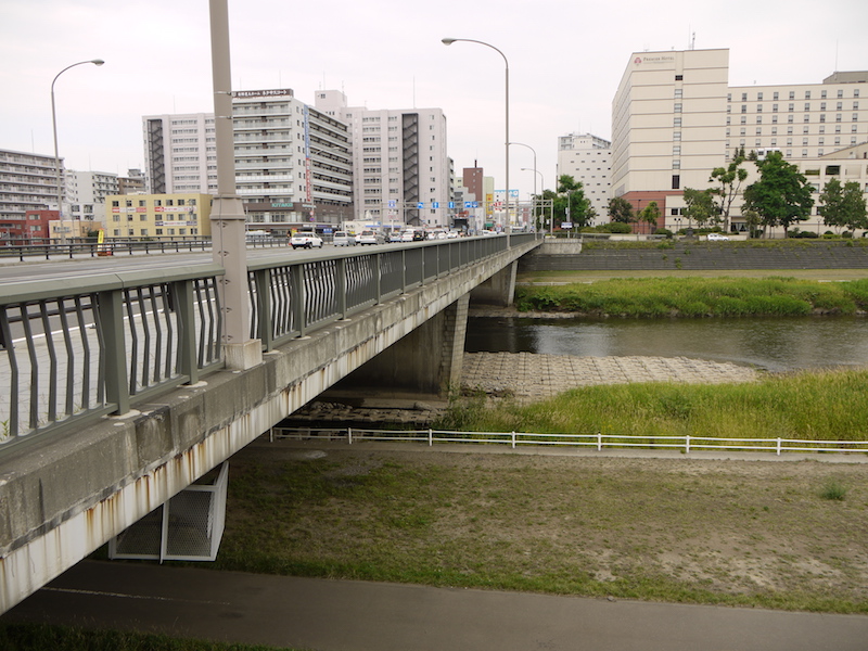 豊平橋(札幌市中央区・豊平区) 起点右側から撮影した豊平橋(1)