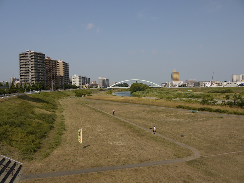 一条大橋(札幌市中央区・白石区) 橋からの眺望(下流側)(1)