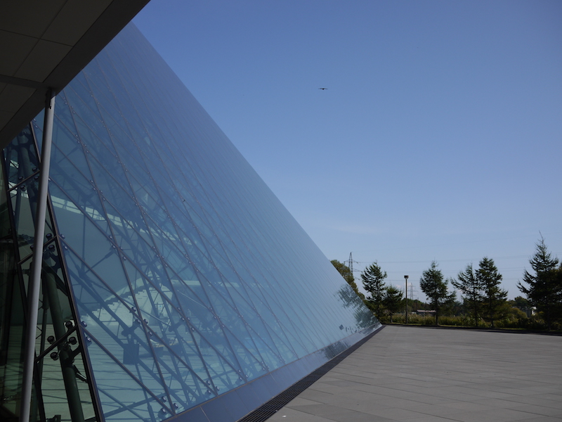 モエレ沼公園 ガラスのピラミッド 北海道札幌市