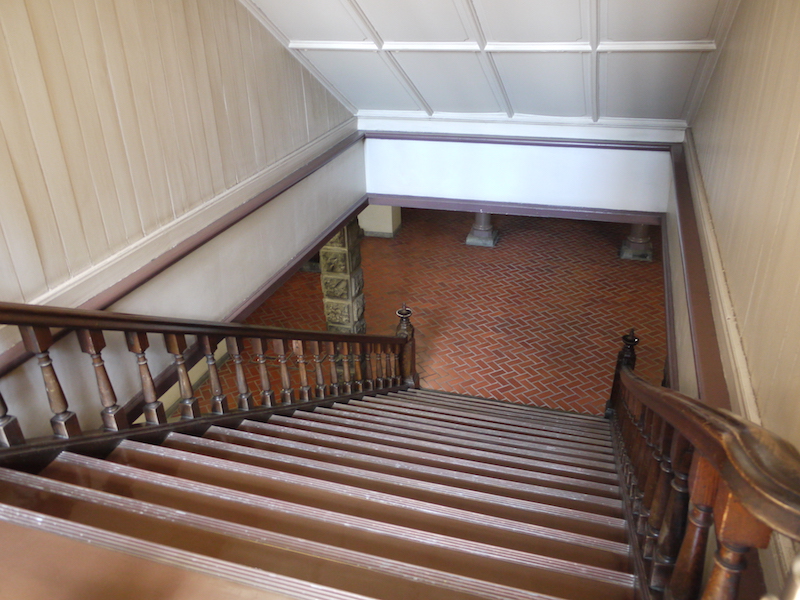 赤れんが庁舎(北海道庁旧本庁舎) 地下1階へ下る階段
