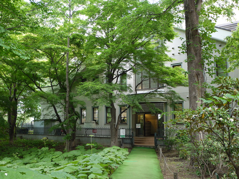 北海道大学植物園 内回りルート 管理棟(北方民族資料室)