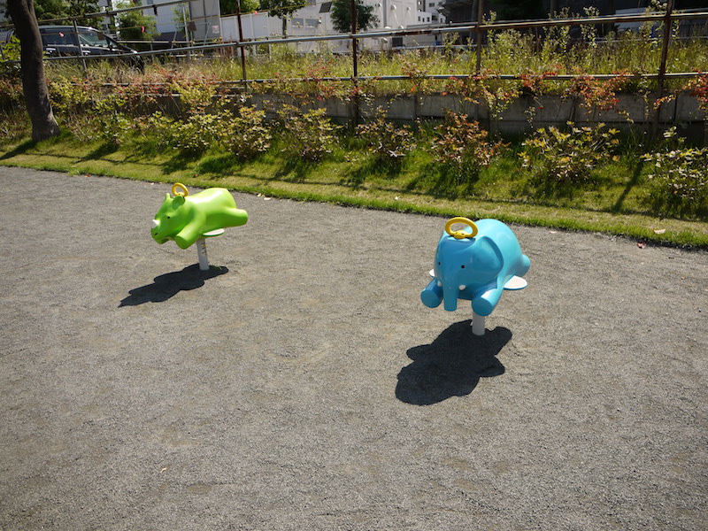 四ツ葉公園(札幌市) スプリング遊具