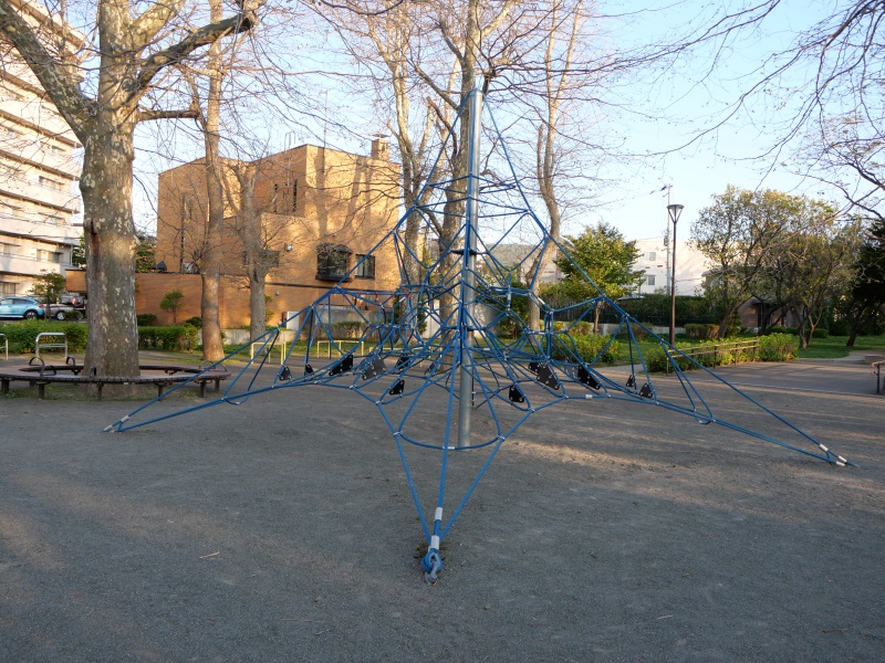 月寒公園(札幌市) ザイルクライミング