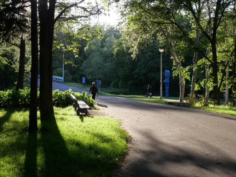 北海道立真駒内公園(札幌市) 園路